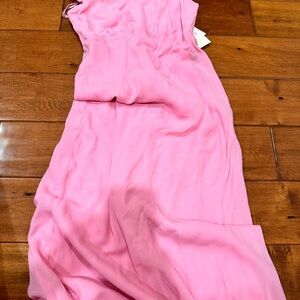 Elegant Pink Sleeveless Dress